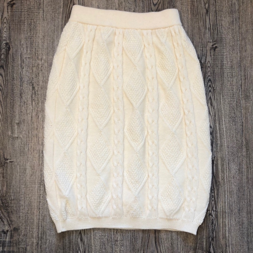 Miss Chloe Cream Cable Knit Lined Skirt - Picture 2 of 8